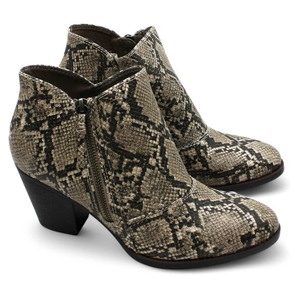Womens Baretraps Cacie Bootie - Picture 1 of 7
